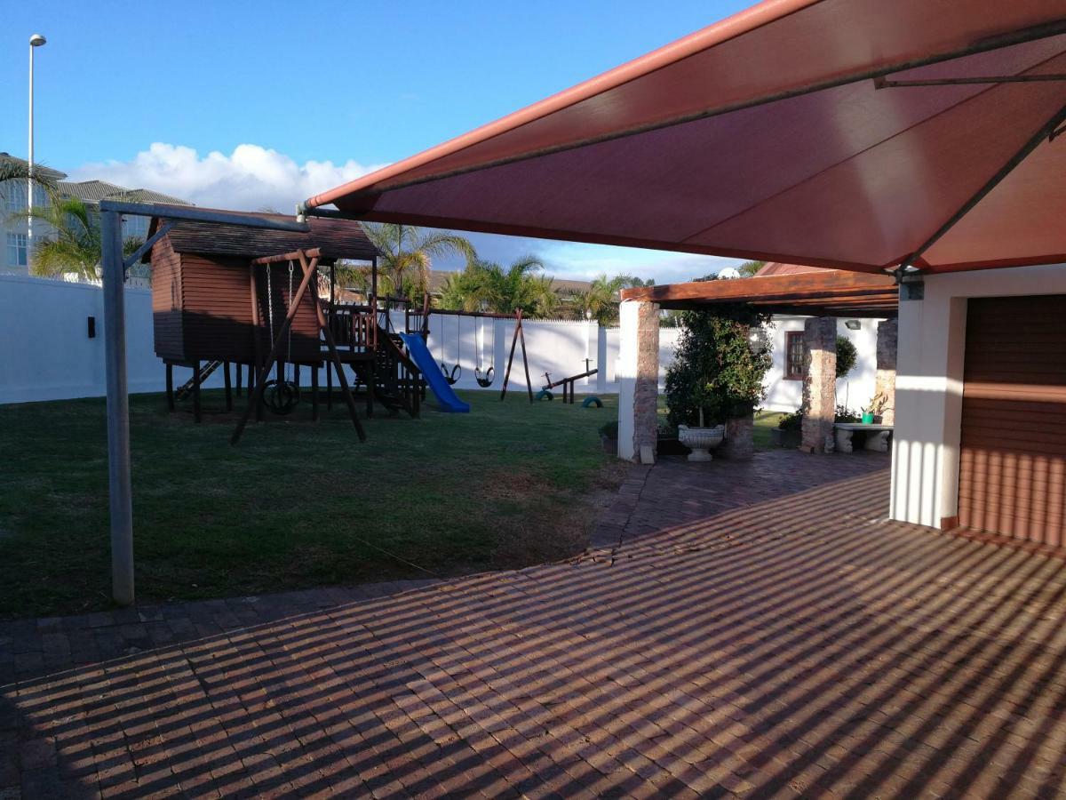 Pongola Road Self Catering Accommodation Uitenhage Екстер'єр фото