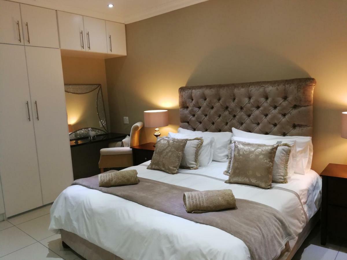 Pongola Road Self Catering Accommodation Uitenhage Екстер'єр фото