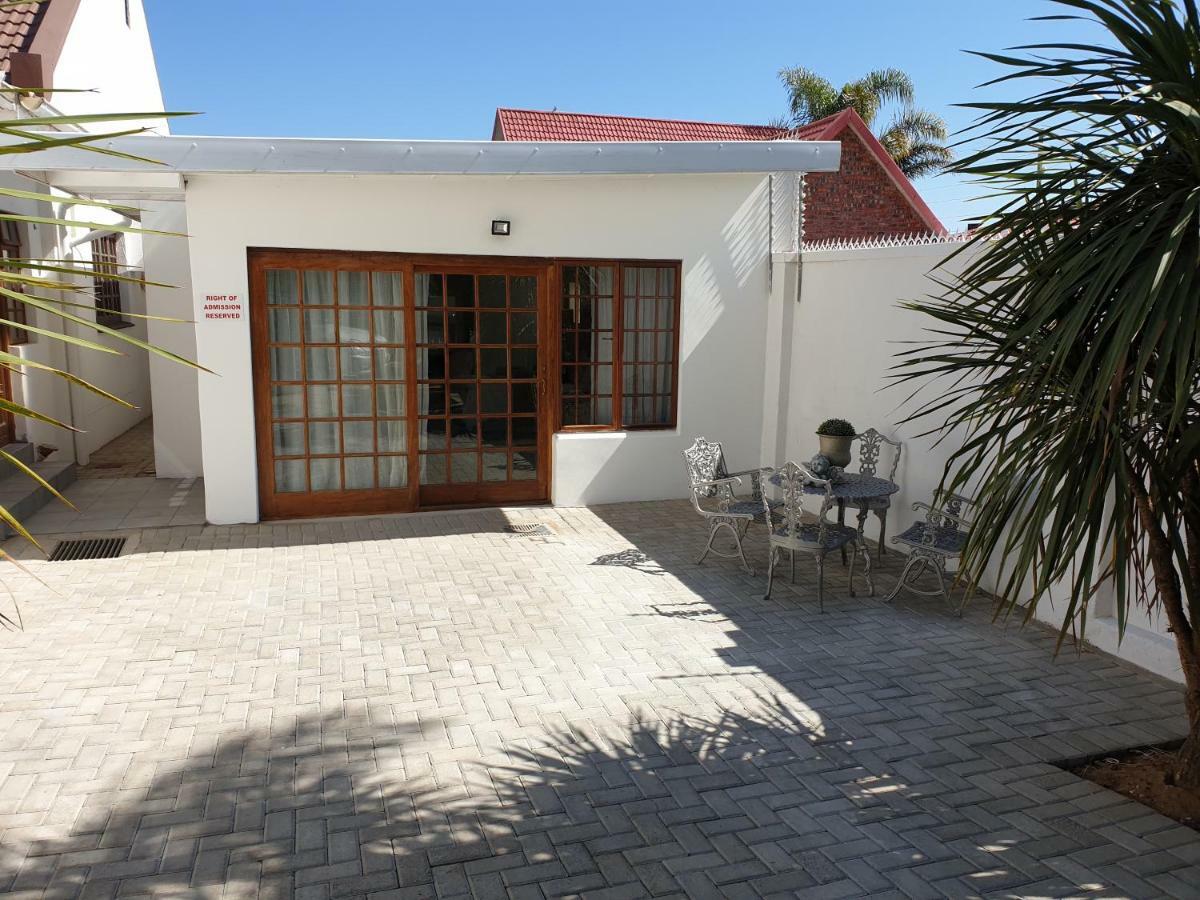 Pongola Road Self Catering Accommodation Uitenhage Екстер'єр фото